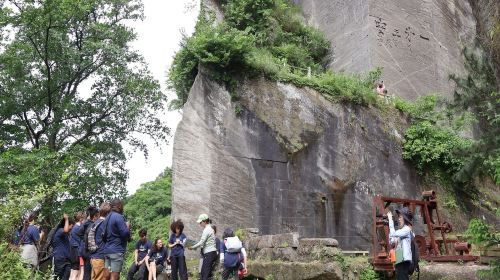 WeGuide Nokogiriyama: Guided Hiking Course Experience on the Boso Peninsula
