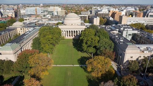From Boston:Small Group Harvard, MIT, Quincy Market Day Tour