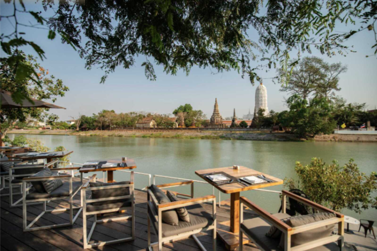 Eatery and bar At Sala Ayutthaya.png