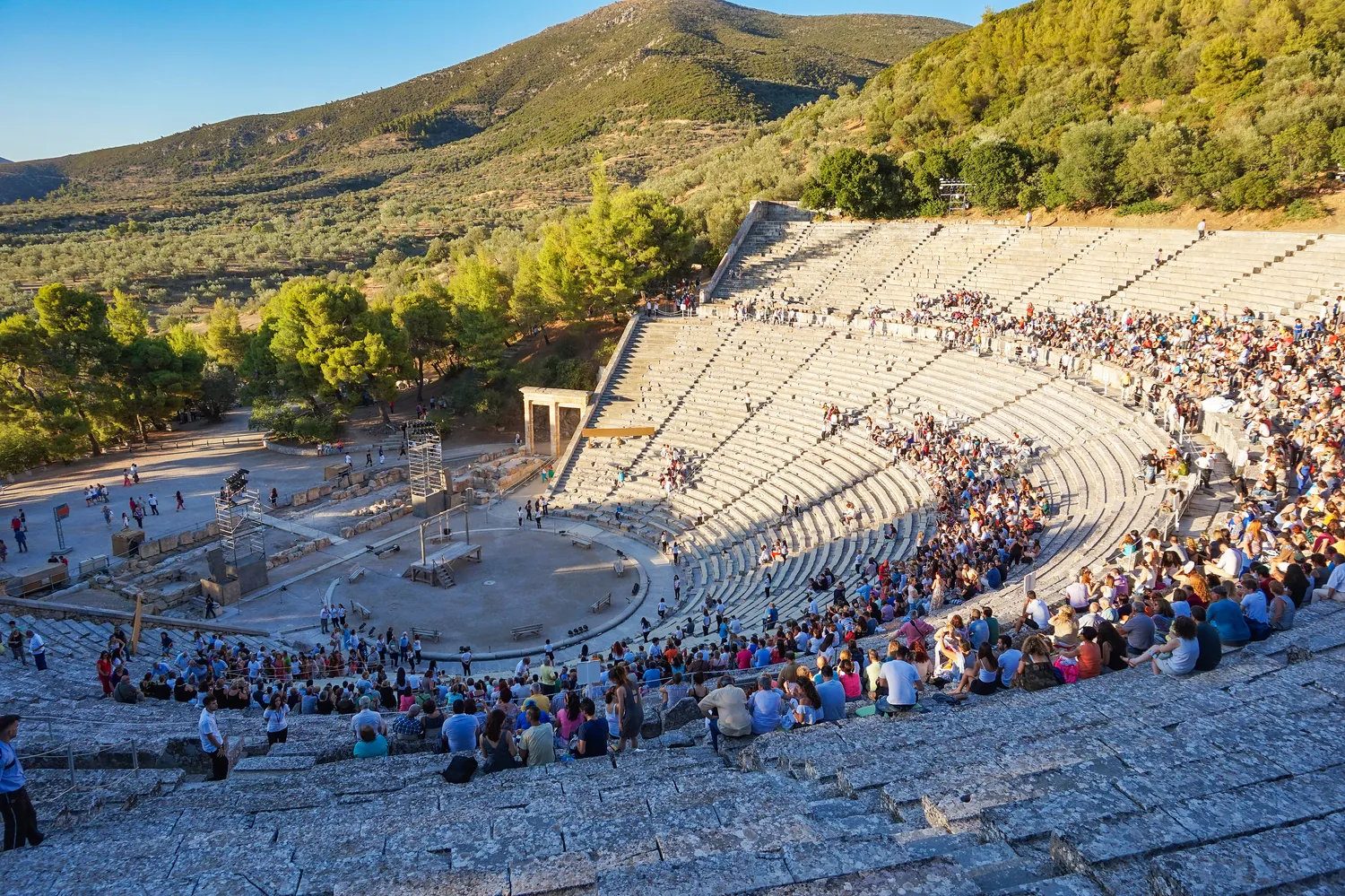 Four Day Classical Greece Tour: Epidaurus, Mycenae, Olympia, Delphi, Meteora