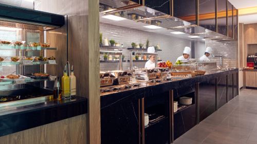 Plaza Premium Lounge (PPL DXB) at Dubai International Airport