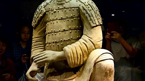 Xian Emperor Qinshihuang's Mausoleum Site Museum (Terracotta Army) + Huaqing Palace one-day tour