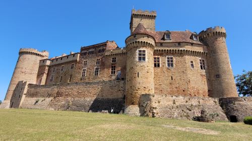 Castelnau-Bretenoux Castle