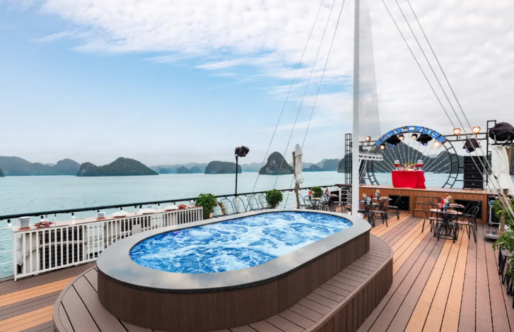 99 Cruise - Ha Long Day tour & Dinner Cruise