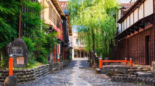 A one-day tour of ancient Japanese towns – Hida Highlands, Gunjo Hachiman
