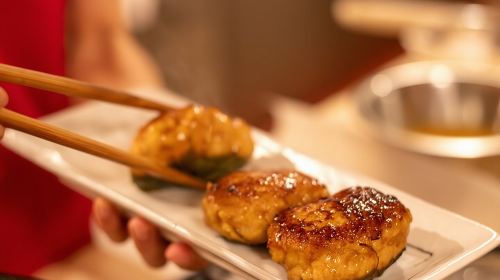 Tokyo Night Cooking Class: 5 Home-Cooked Japanese Dishes