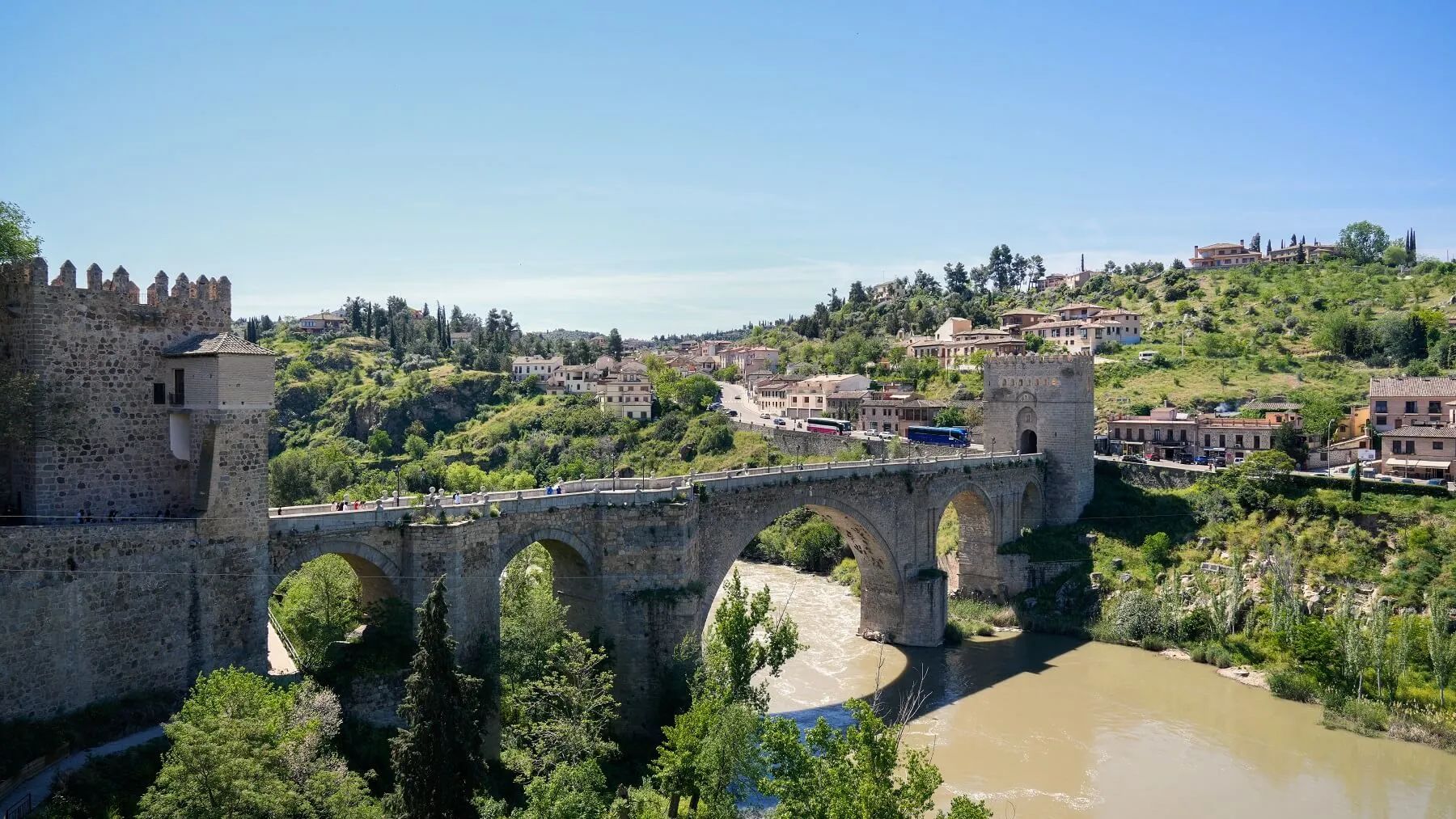 Toledo Half Day Morning. Visit of The Three Cultures