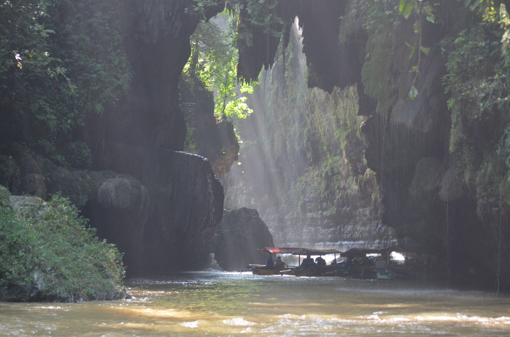 Body Rafting Green Canyon Pangandaran – Short Track (5 km)