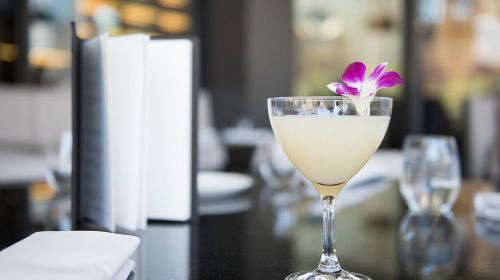 Las Vegas: The Strip's Celebrity Chefs Tour or Downtown Food Tour