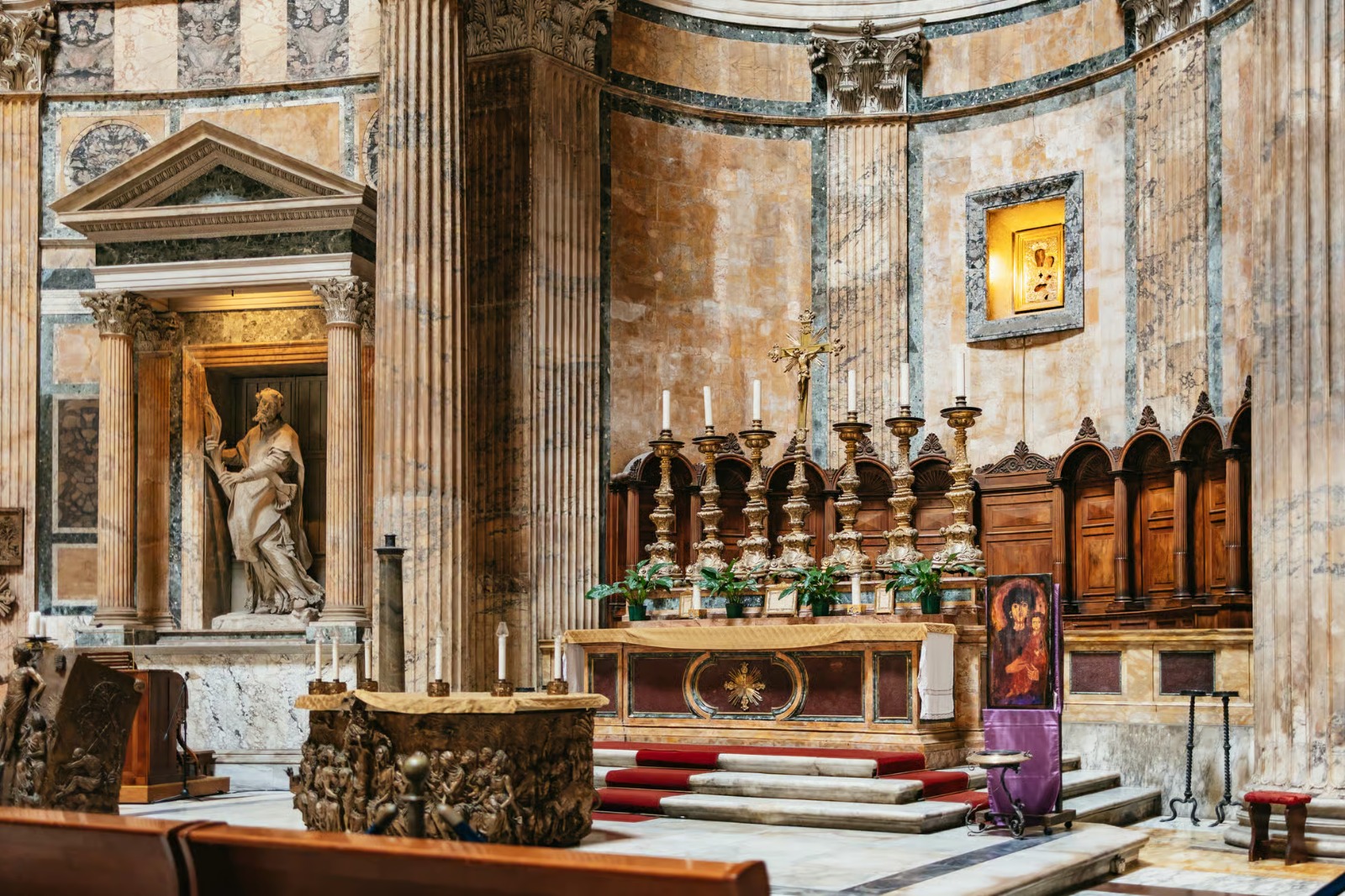 Rome: Pantheon Fast-Track Ticket and Official Audioguide