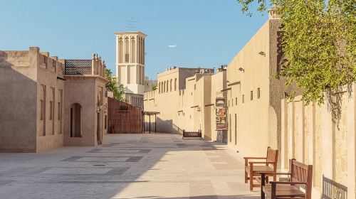 walking tour in old dubai, souks, abra boat, old town