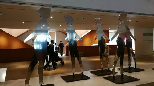 Toronto Lake Ontario + Art Gallery of Ontario Diverse Day Tour Day Tours