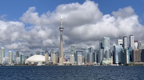 Toronto Casa Loma + Art Gallery of Ontario + CN Tower Day Tour Day Tours