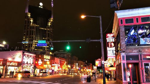 Night Time Trolley Tour of Nashville with Photo Stops Day Tours
