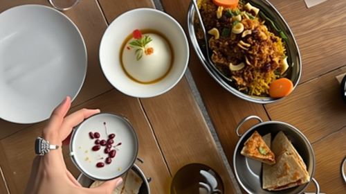 Secret Food Tours: Dubai mall and Burj Khalifa Day Tours