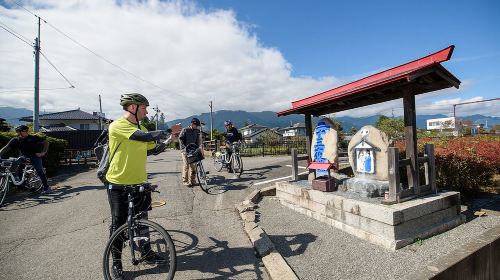 Private Electric Bike Tour & Soba Lunch Day Tours