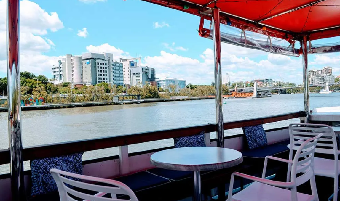 Brisbane Sightseeing Cruise with Lunch at The Breakfast Creek Hotel