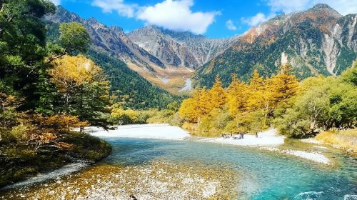1-day tour of Kamikochi + Kappa Bridge + Kamishirochi + Taisho Pond in Nagoya, Japan