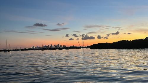 Snorkel & Millionaire Row - Private Miami Boat Tour w/ Drinks