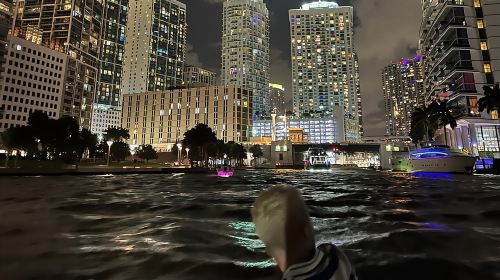 Snorkel & Millionaire Row - Private Miami Boat Tour w/ Drinks