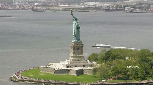 Circle Line Sightseeing Cruises