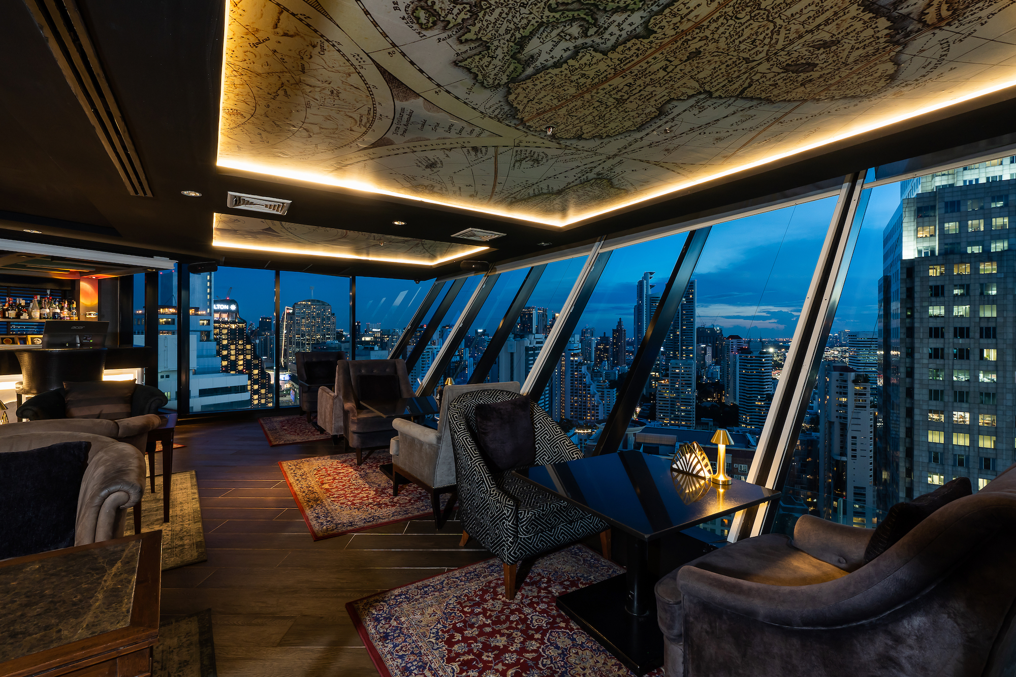 Experience London skyline 10