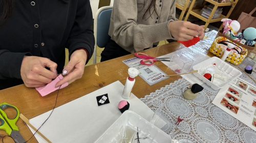 Hida Takayama memory experience hall Hida no sato branch – Hida folk craft making experience