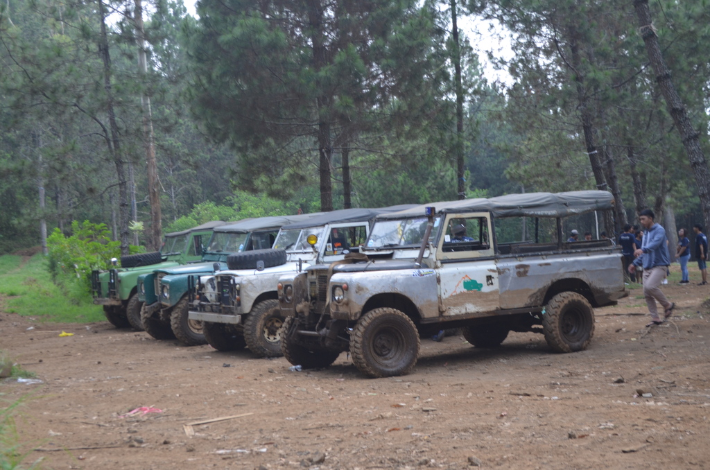 Fun Offroad Cikole Lembang Bandung – Land Rover Adventure