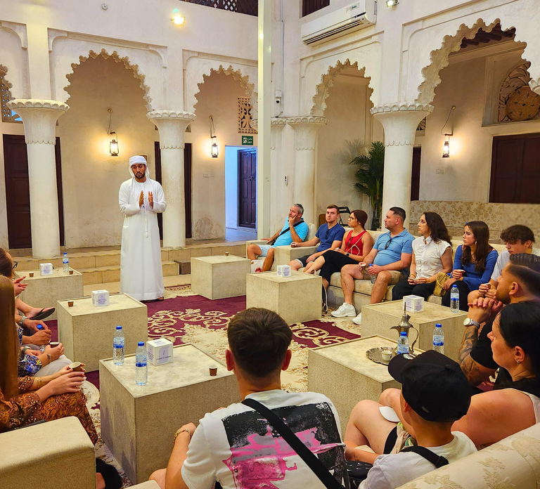Dubai: Premium Old Town, Street Food, Souks & Boat Ride Tour