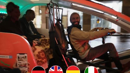 Individual City Tour - 
Rickshaw Sightseeing in Berlin Day Tours