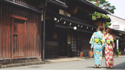 Tour per person | World Heritage Hida Takayama + Shirakawa-go Gassho Village | Departs from Nagoya