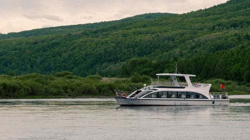 Shiwei Boundary River Cruise