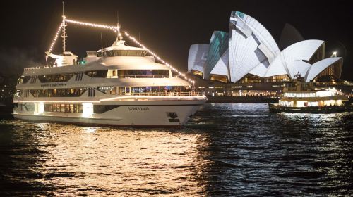 Captain Cook Gold Dinner Cruise in Sydney Harbour (Includes 6-Course Dinner) Transport Passes