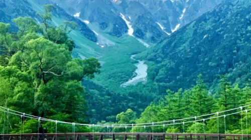 Japan's "Jiuzhaigou" + Nagoya Walking Kamikochi 1-Day Tour – Booking from 1 person with multilingual support