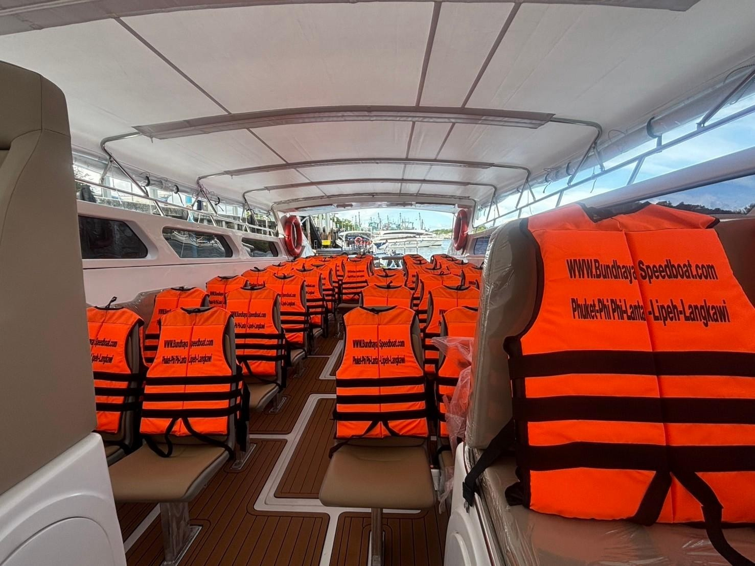 Ferry Transfer Hatyai Airport (HDY), Pakbara Pier and Koh Lipe