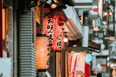 Osaka Night Food Tour-Japanese Local Guide