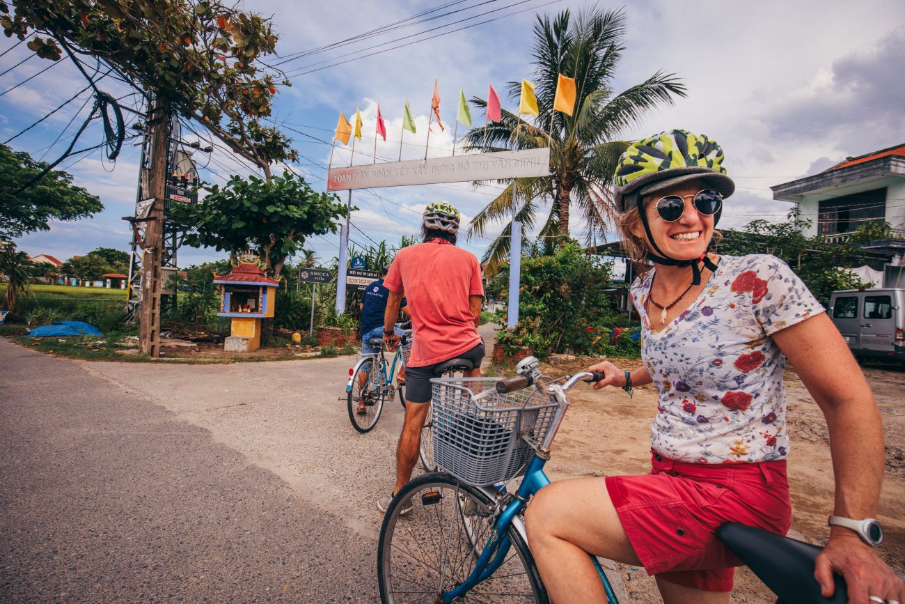 Private Hoi An: Bike, Boat and Dinner Experience