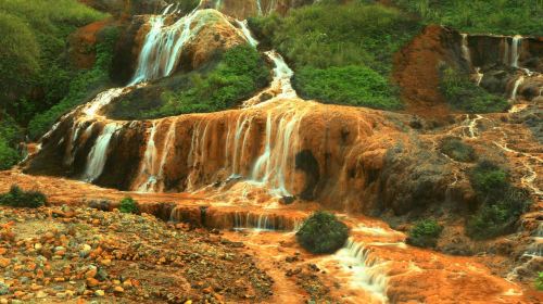 Departing from Taipei | 1-day tour to Yehliu in New Taipei City + Golden Waterfall + Yinyang Sea + Shifen + Jiufen Day Tours