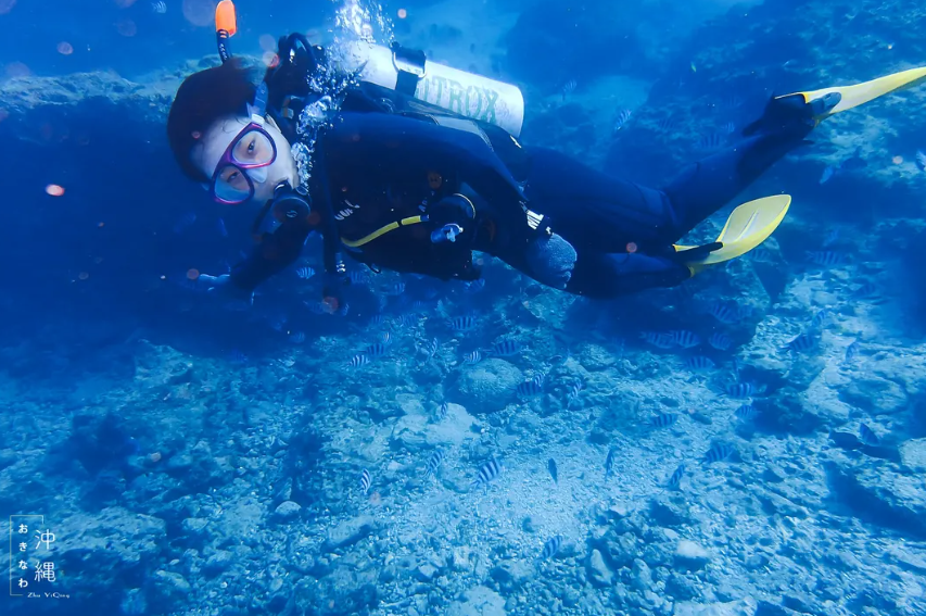 2-hour Diving and Snorkeling Experience at the Blue Cave in Okinawa City, Japan [Blue Cave Snorkeling/diving/English and Japanese instructors/shore entry to avoid seasickness]