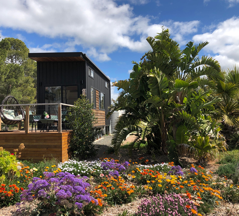 Pink Lake Tiny House Stay - BBQ Dinner & Campfire Experience