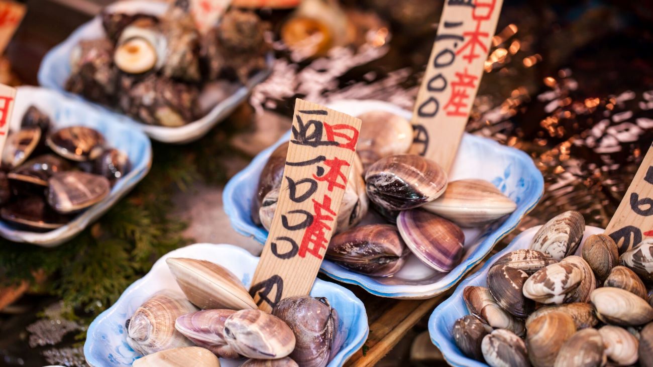 A Tour Through Tokyo’s Kitchen (with World's Most Famous Fish Market)