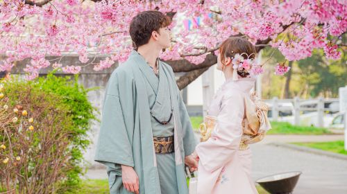 Tokyo Kimono Experience & Rental at VASARA Sensoji Temple Store - Japan's Famous Kimono Chain | Wear Viral Kimonos for Picture-Perfect Memories