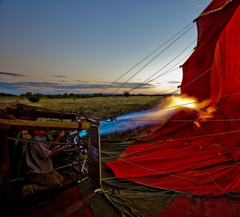 Alice Springs: Early Morning Hot Air Balloon Flight