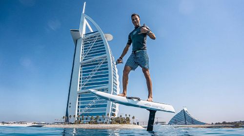 Dubai electric hydrofoil board rental