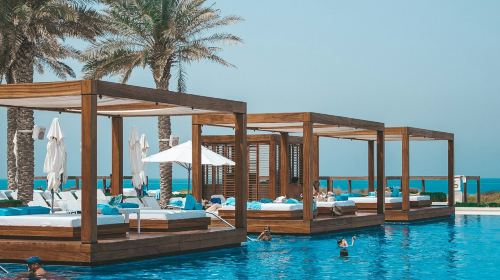 Saadiyat Beach Club: Day Pass