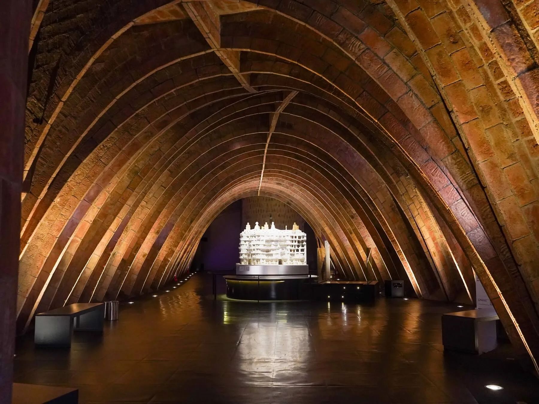 Fast Track la Casa Mila Guided Tour