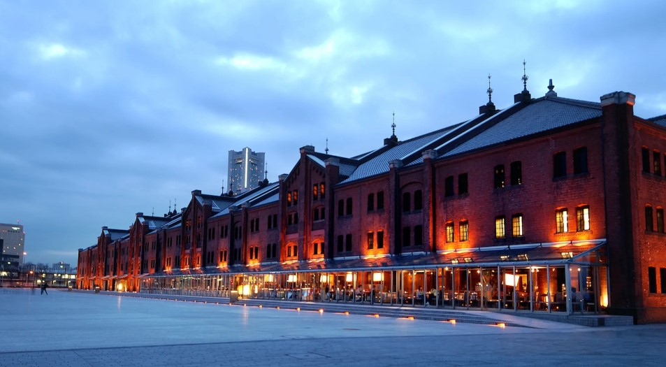 Kamakura Railway Yokohama Night View Day Tour