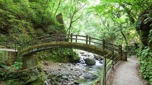 1-day tour to the origin of Kyushu myths – exploring Takachiho Gorge
