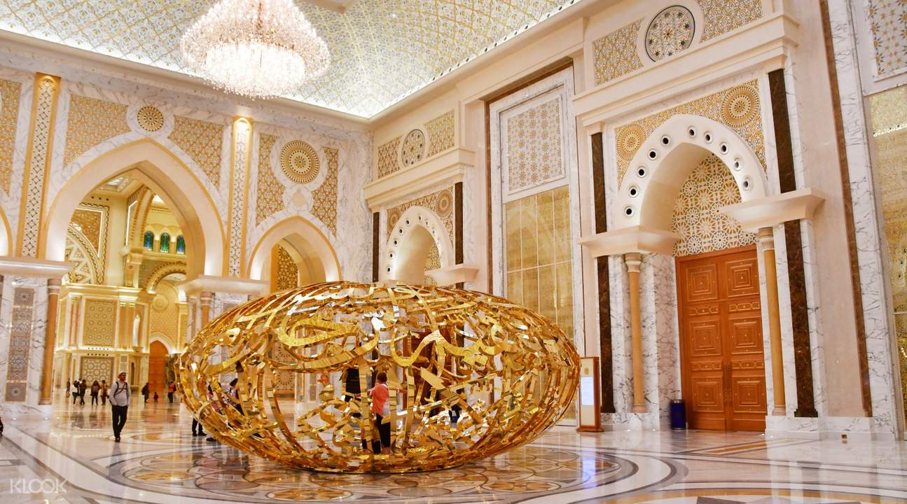 Sheikh Zayed Grand Mosque, Qasr Al Watan, & Etihad Towers Day Tour from Dubai