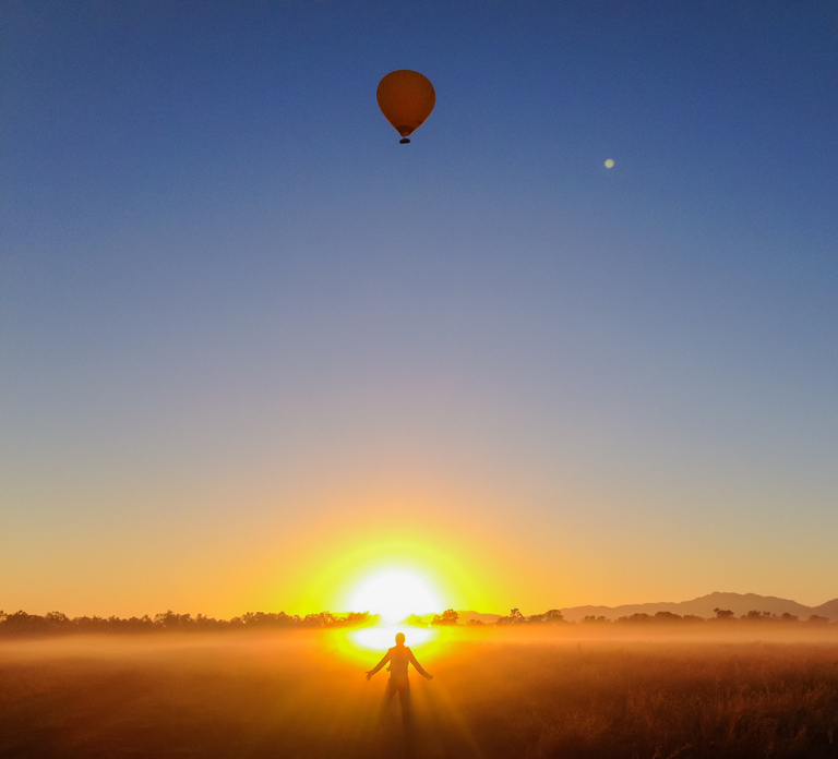 Cairns: Hot Air Balloon Flight with Transfers